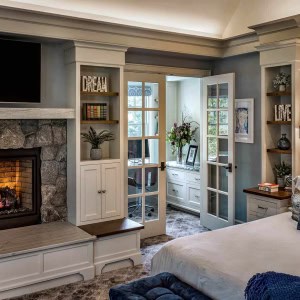 ADIRONDACK HOME MASTER BEDROOM WITH OFFICE