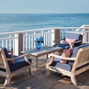 AFTER-deck seating area