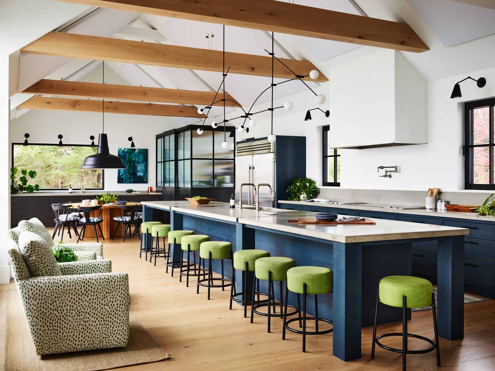HIGH PERFORMANCE COASTAL MODERN FARMHOUSE KITCHEN (PRISM  Gold Award)