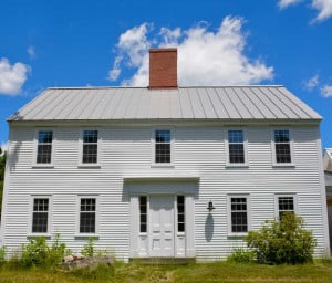 The farmhouse was constructed in 1790.  It is a fine example of Federal-era construction, Extensive renovation and repair returned the house to its mid-19th century glory
