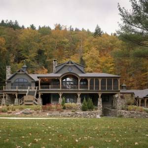 Maine Lakes Region Custom Home Exterior