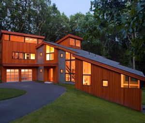 3-north-shore-contemporary-front-exterior-night