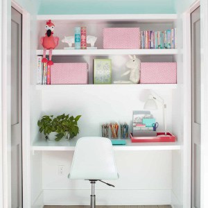 Girls Bedroom desk area